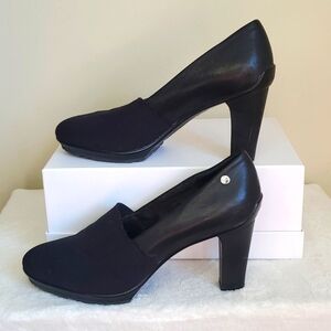 TANA Black Fabric & Leather Pump Calvin Klein Size 8.5 Black